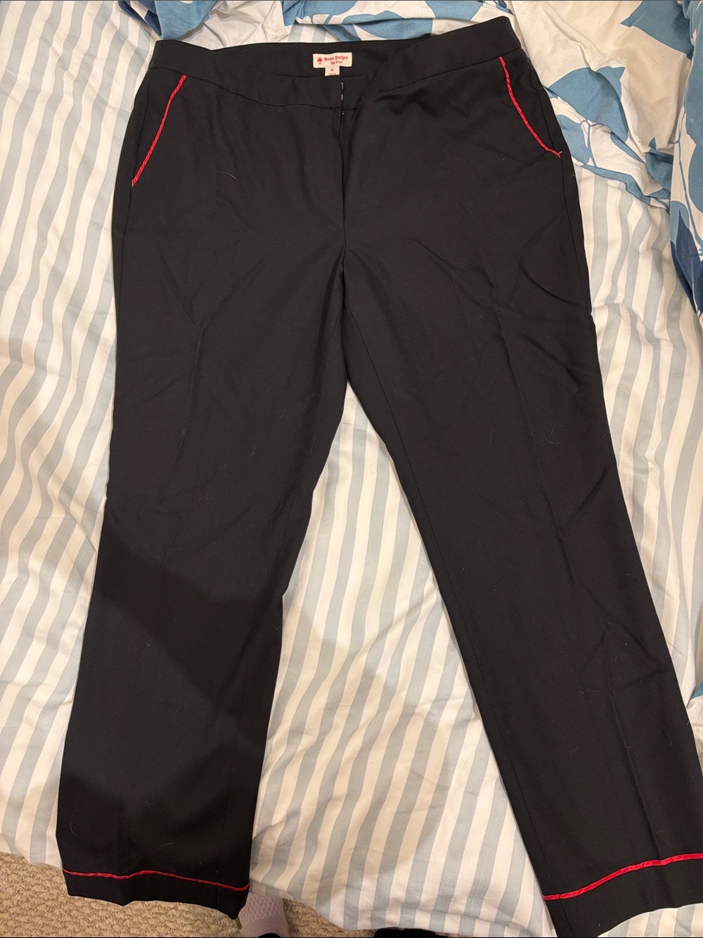 Sz 14 Brooks Brothers Red Fleece Black Wool Pants with Red Trim